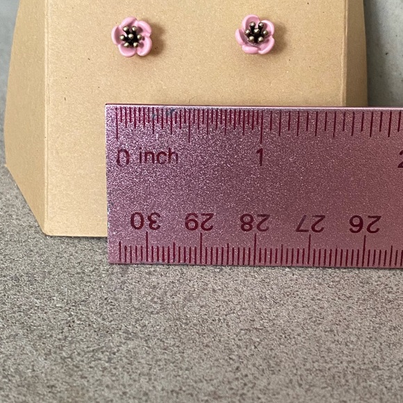 Chloe + Isabel Earrings Femme des Fleurs pink - Picture 6 of 8